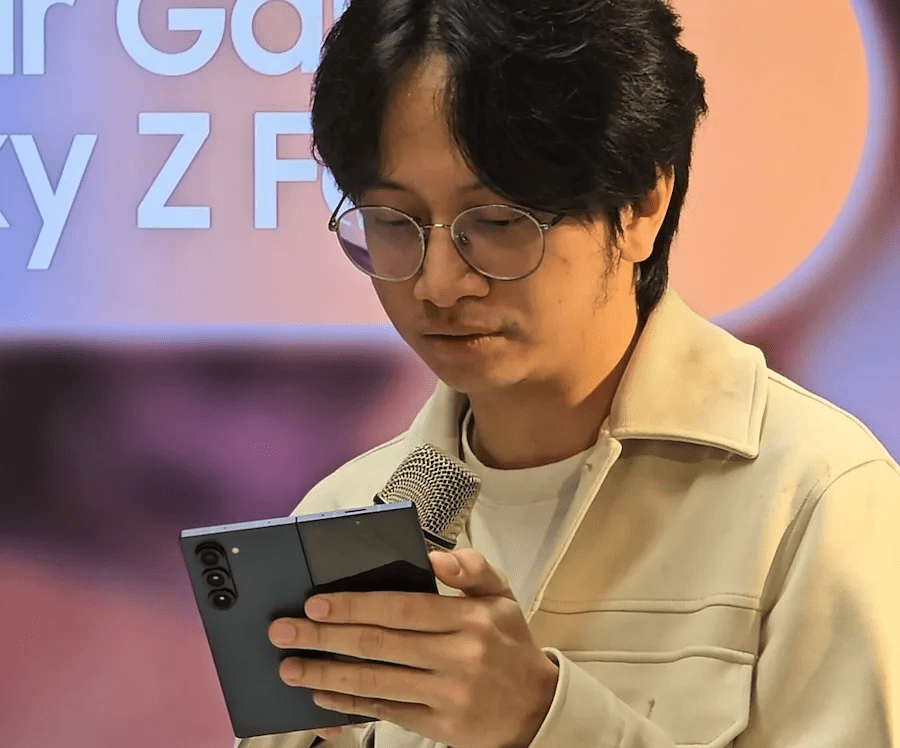 Lebih Produktif Bikin Konten ala Apiipp dengan Samsung Galaxy Z Fold6