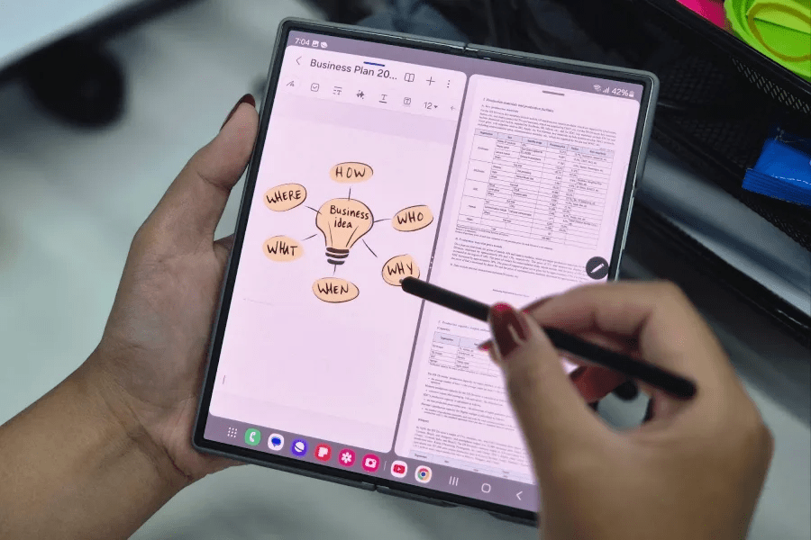 S Pen Adalah Pelengkap Kreativitas di Galaxy Z&nbsp;Fold6
